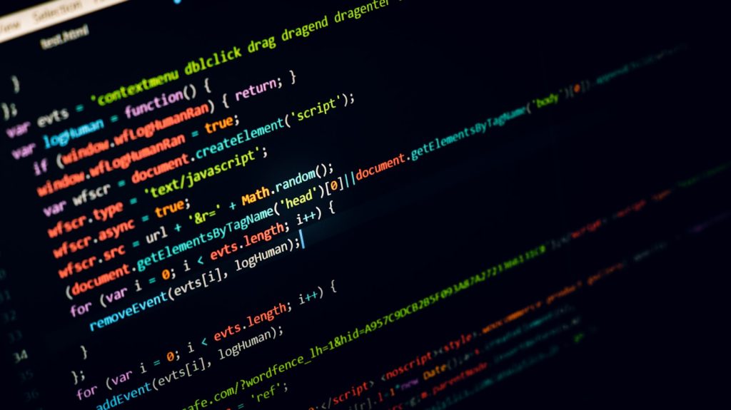 Monitor zeigt C++ mit dem Code 127.0.0.1:49342 auf dem Bildschirm.