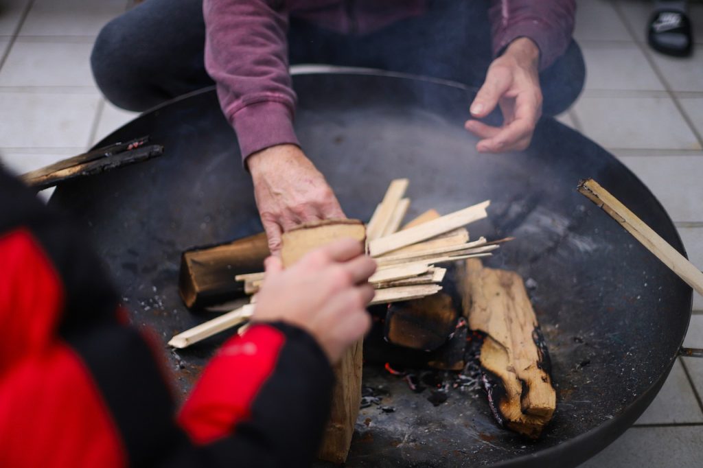 Feuer, Holz, Feuerschale